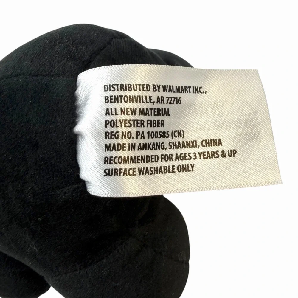 Walmart Way to Celebrate Halloween Gummy Bear Plush Black Skeleton Ribs‎ Spooky